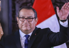 Премьер-министр Перу ушел в отставку из-за скандала
