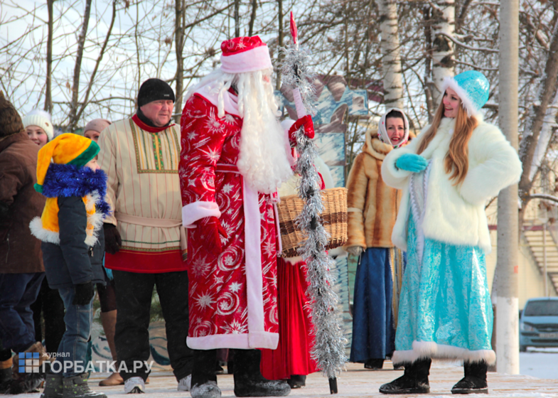 «Как-то раз под Новый год»: во Владимирской области забеременела Снегурочка