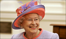 Индия собирается подать в суд на королеву Елизавету II