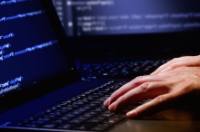 Хакеры за год украли со счетов в России 350 млн рублей