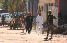 Девять человек погибли в результате захвата заложников в отеле Radisson Blu в Мали
