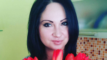 Певица Жанна Роштакова умерла в ванной в своей квартире