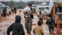 ЕС призвал остановить боевые действия в Сирии из-за коронавируса
