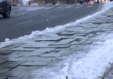 Строительный эксперт Багдасаров назвал возможные причины проблем с тротуарной плиткой в Москве