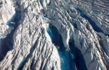 Ученые из Новосибирска выяснили причину таяния ледников Гренландии