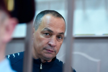 Кто и зачем закрыл дорогу в Прилуках?: журналисты  вскрыли новую сомнительную схему арестованного главы Серпуховского района 