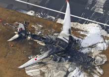Сгоревший в Токио лайнер обойдется авиакомпании в $100 млн