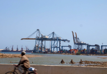 Морские порты и нефтеперерабатывающие предприятия Судана вызывают раздражение западных СМИ