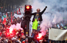 Во Франции к протестам против пенсионной реформы присоединились судьи