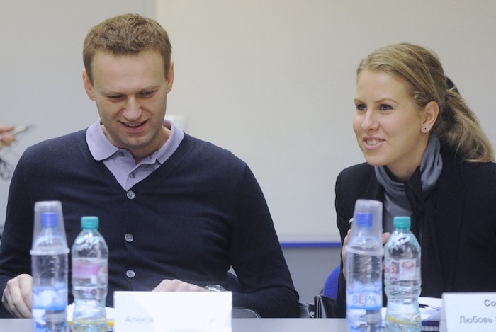 Соболь и Навальный продолжают «хайпить» на заболевших детях?