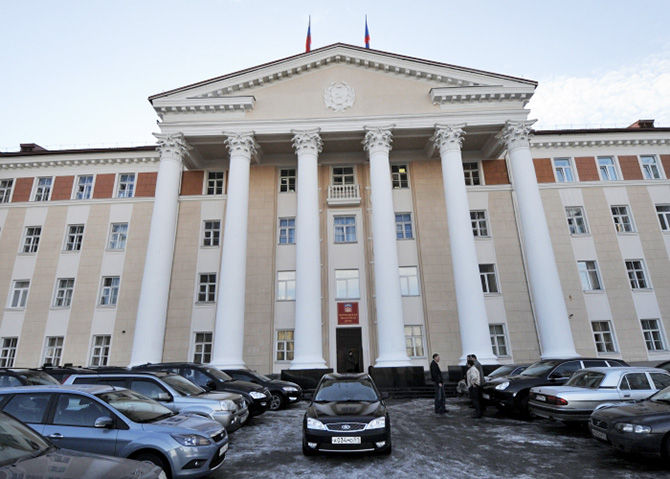 «Гражданская Платформа» предложила мурманским депутатам работать бесплатно 