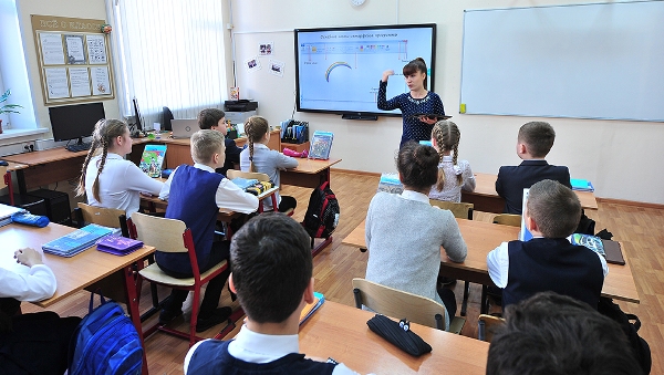 22 тысячи сценариев загрузили учителя в московскую электронную школу
