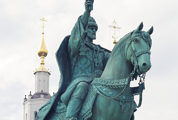 Первый в РФ памятник Ивану Грозному открыт в Орле