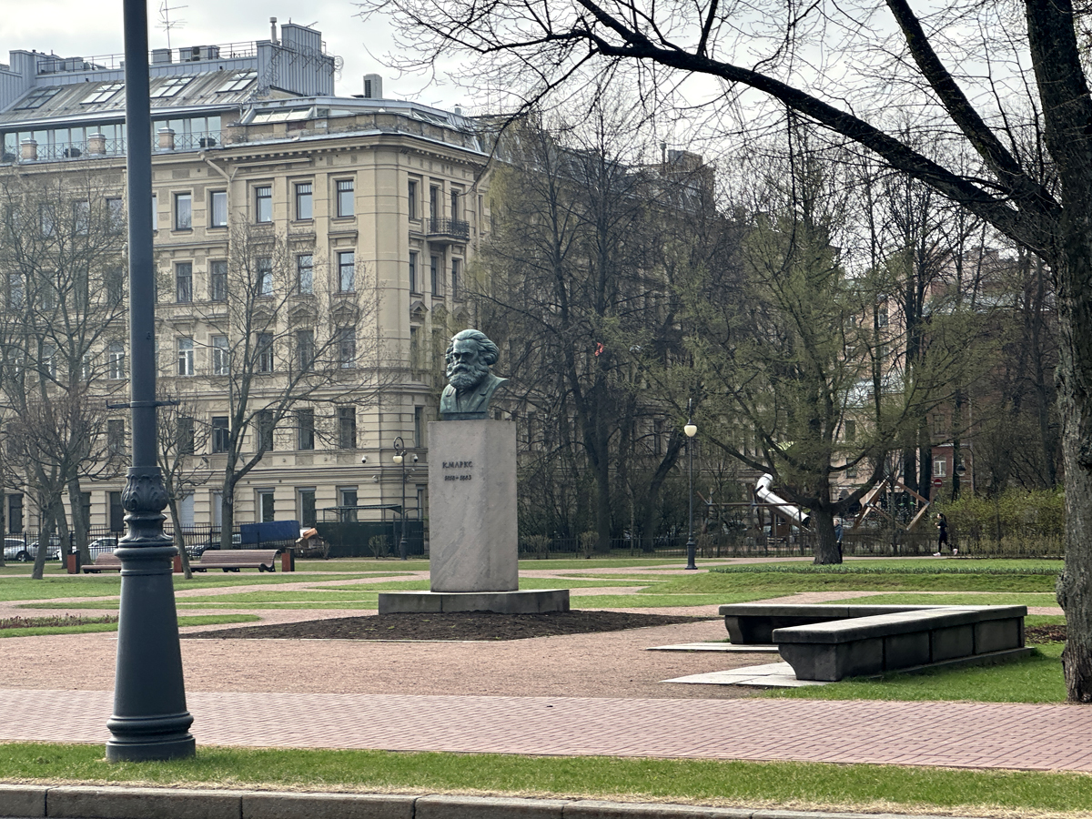 Можно ли сэкономить на участии в Петербургском экономическом форуме?