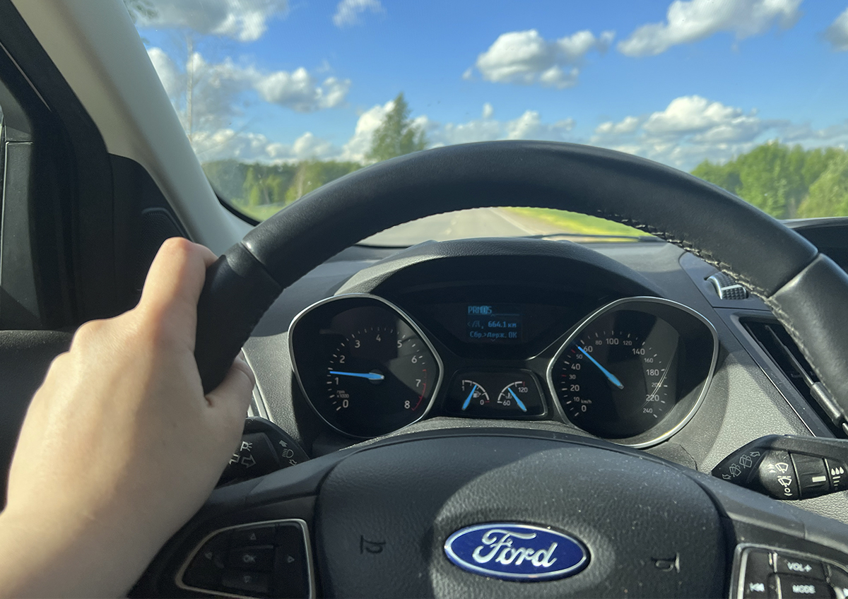 Дилеры Ford проверят фары почти на 42000 автомобилях