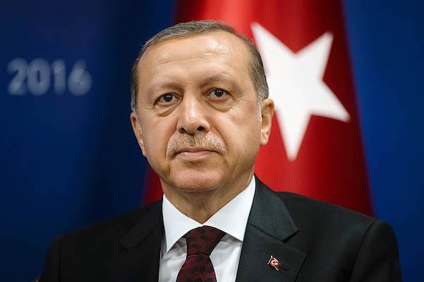 Эрдоган готов продолжить операцию «Щит Ефрата»