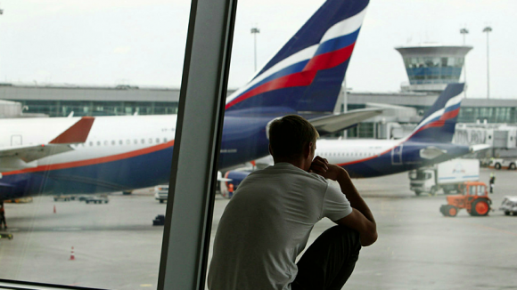Москвичи стали чаще обращаться к психологам из-за боязни полетов 
