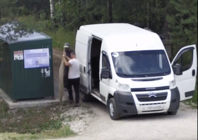 В Орехово-Зуево с помощью камер «Безопасного региона» отследили несанкционированный сброс отходов