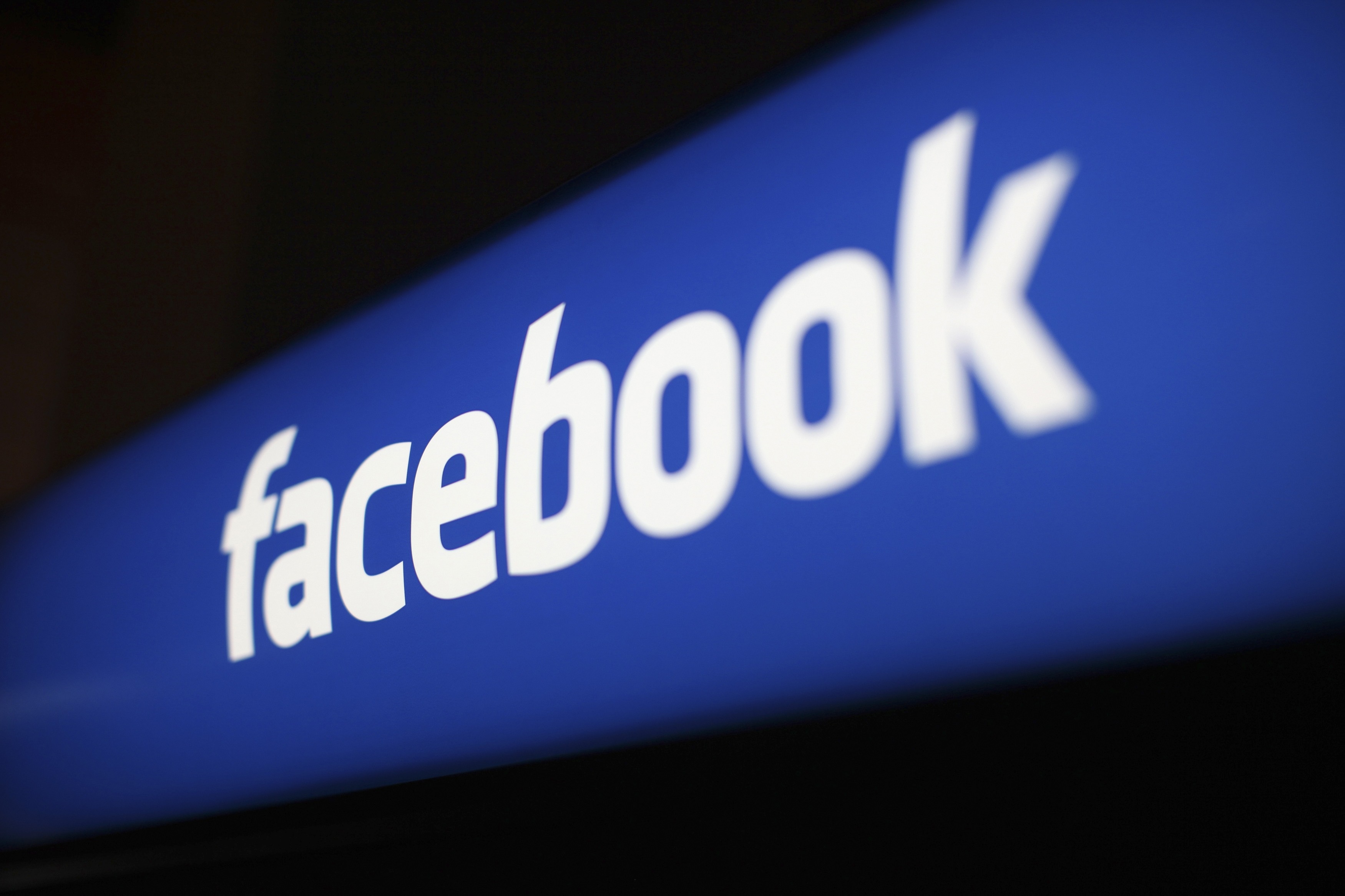 Facebook ошибочно заблокировал аккаунт пользователя с именем, созвучным с ИГИЛ