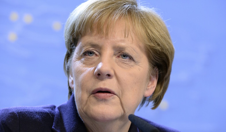 К офису Ангелы Меркель подбросили голову свиньи