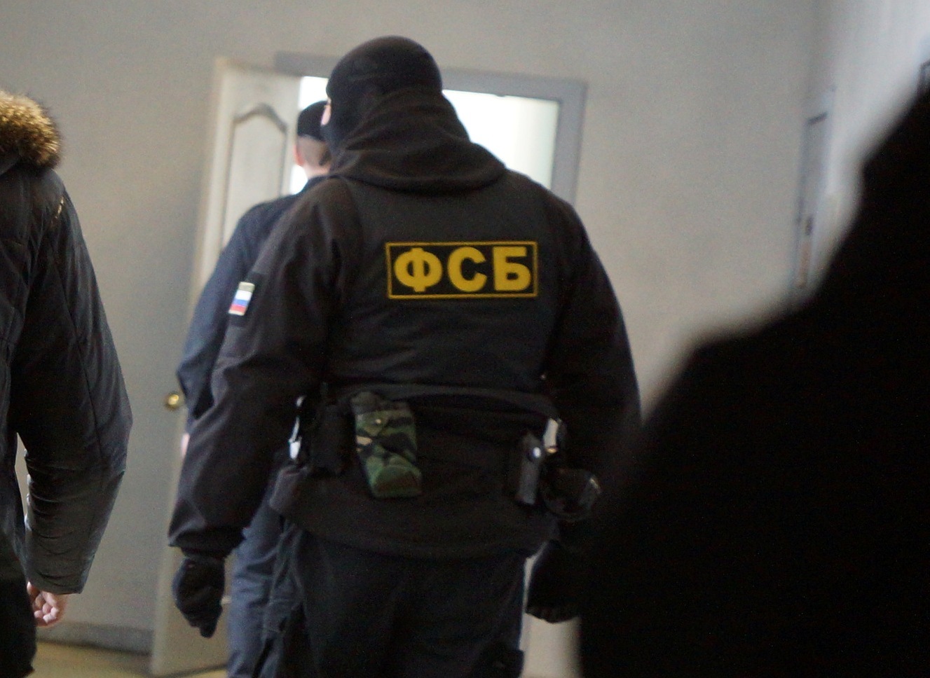 ФСБ разыскивает в Москве молодых анархистов, подозреваемых в подготовке терактов