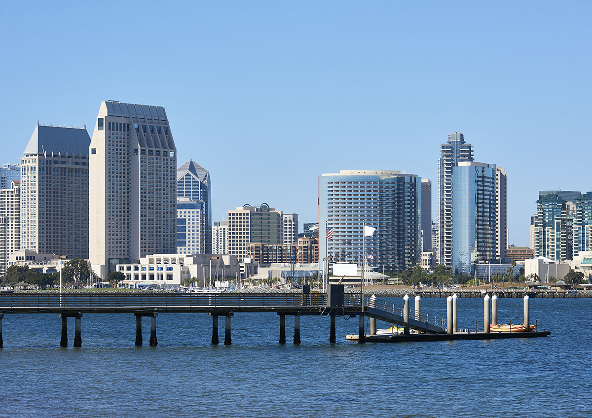 Последует ли калифорнийский губернатор по пути свердловского?