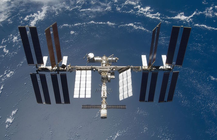 NASA отложило доставку грузов на МКС из-за плесени