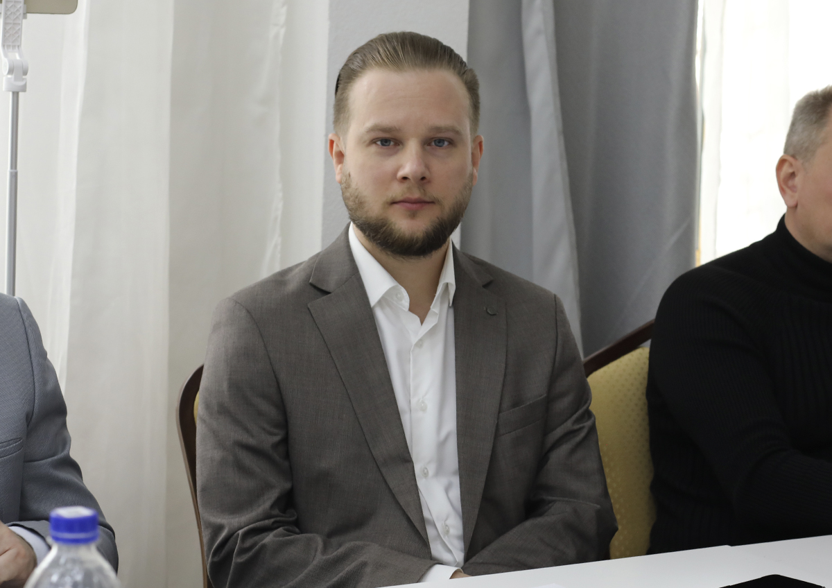 Около 60% людей готовы довериться ИИ в медицине, но не как эксперту