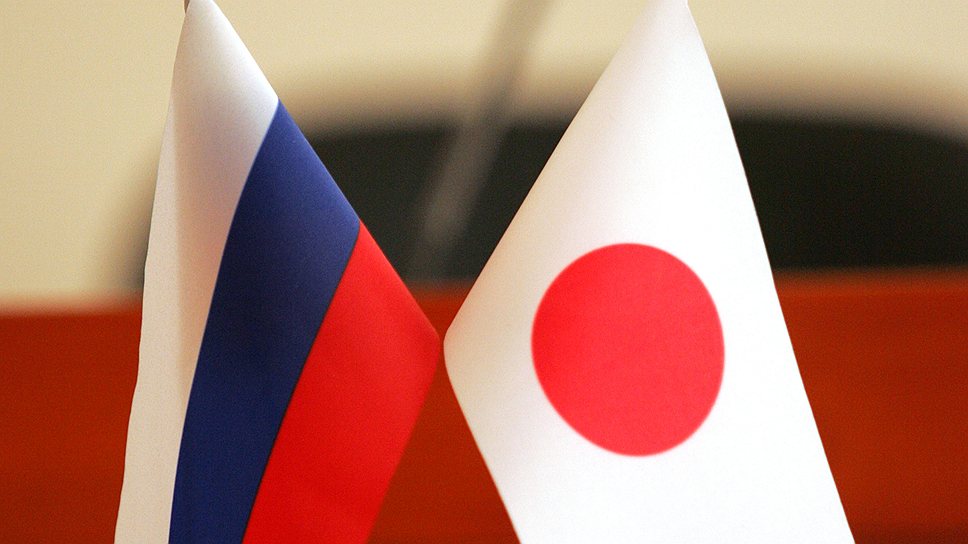 Япония планирует помогать России экономически и без прогресса по территориальному вопросу