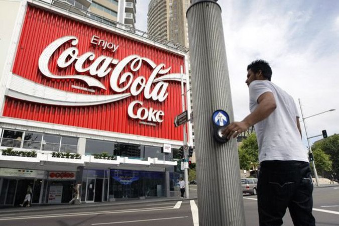 Coca Cola увеличит цены на продукцию из-за пошлин Трампа на алюминий