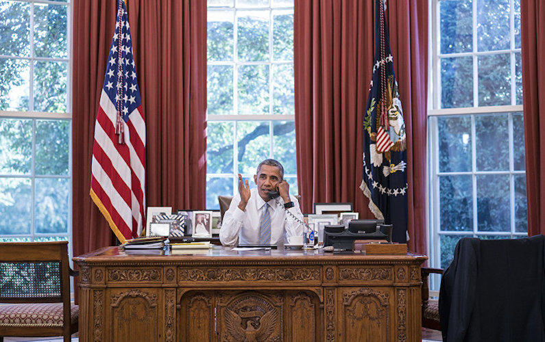 Обама разрешил опубликовать фотографии спальни президента в Белом доме