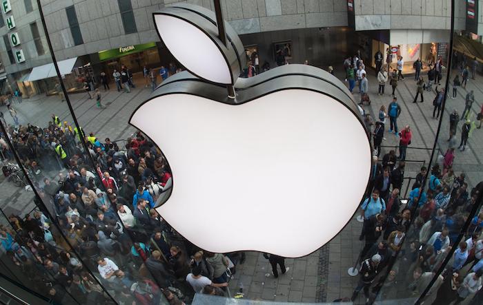 Apple помогает британским властям расследовать лондонский теракт