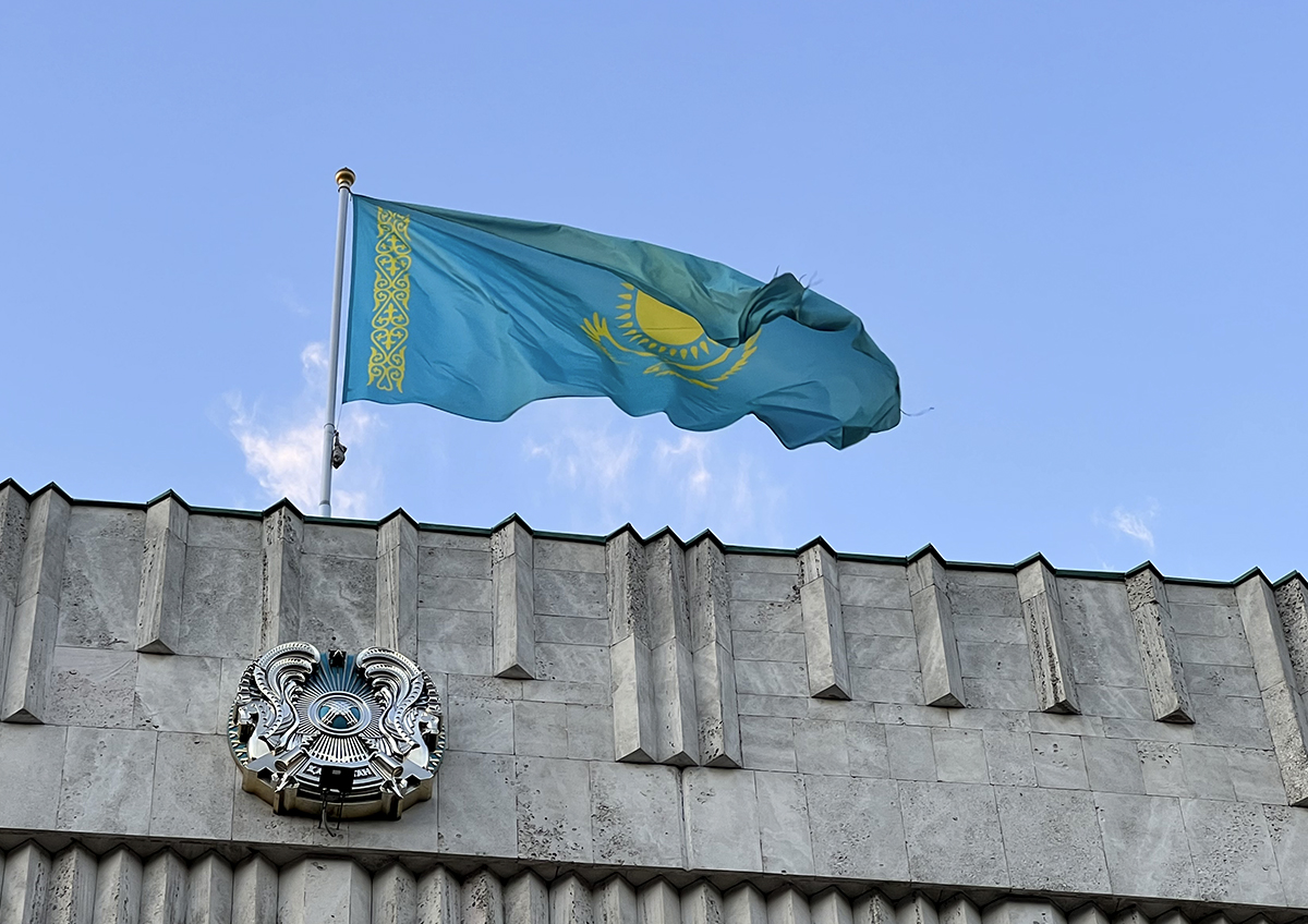 Казахстан становится важным хабом для доставки товаров между Азией и Европой?
