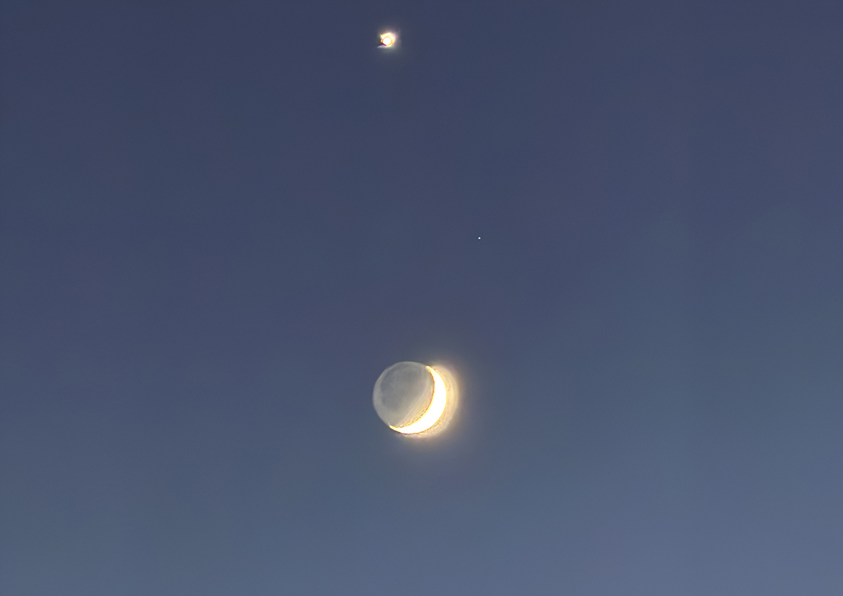 Кто первым построит АЭС на Луне?